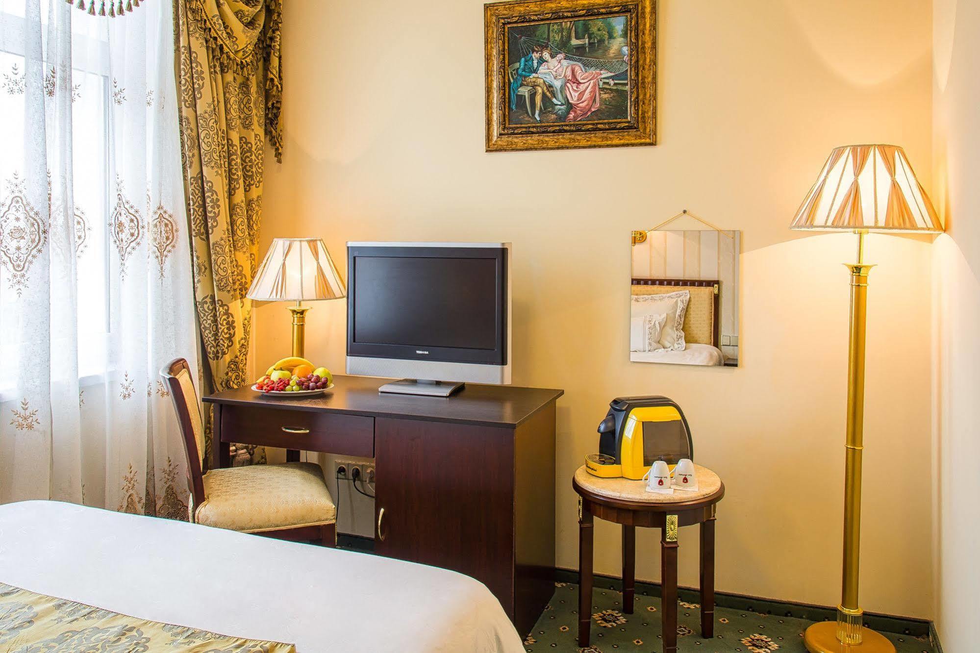 Palace Hotel Polom Жилина Экстерьер фото